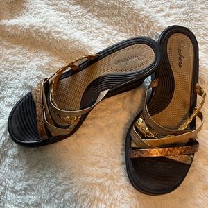 Women’s Skechers Wedge Sandals